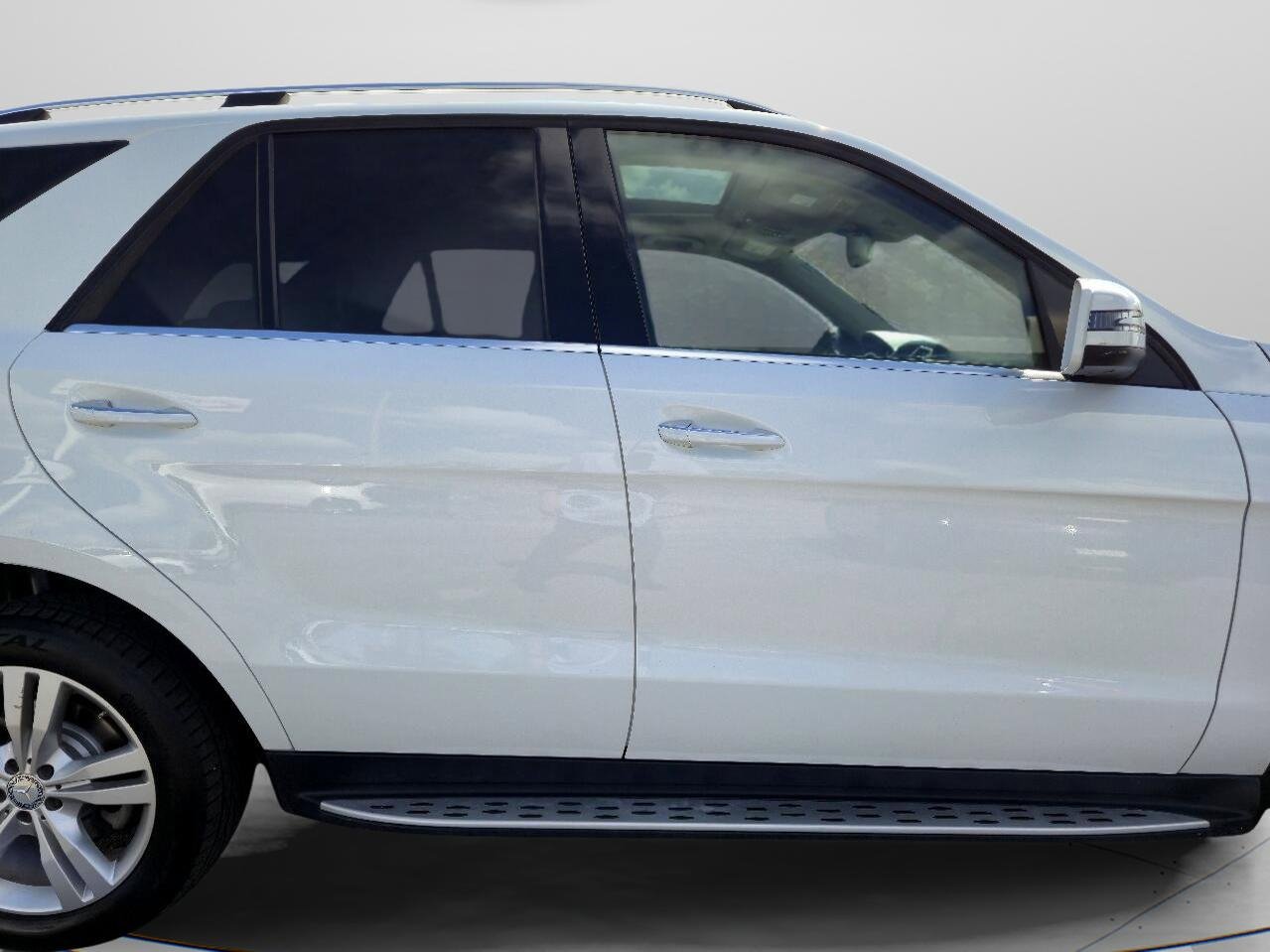 Used 2014 Mercedes-Benz ML 350 ML350 4MATIC w/ Premium 1 Package image 17