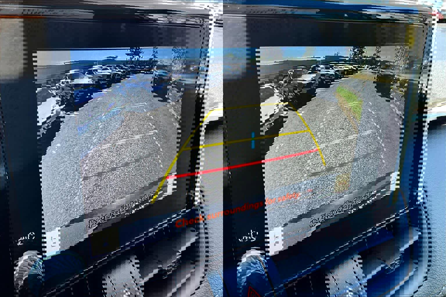 Used 2024 Toyota RAV4 LE image 27