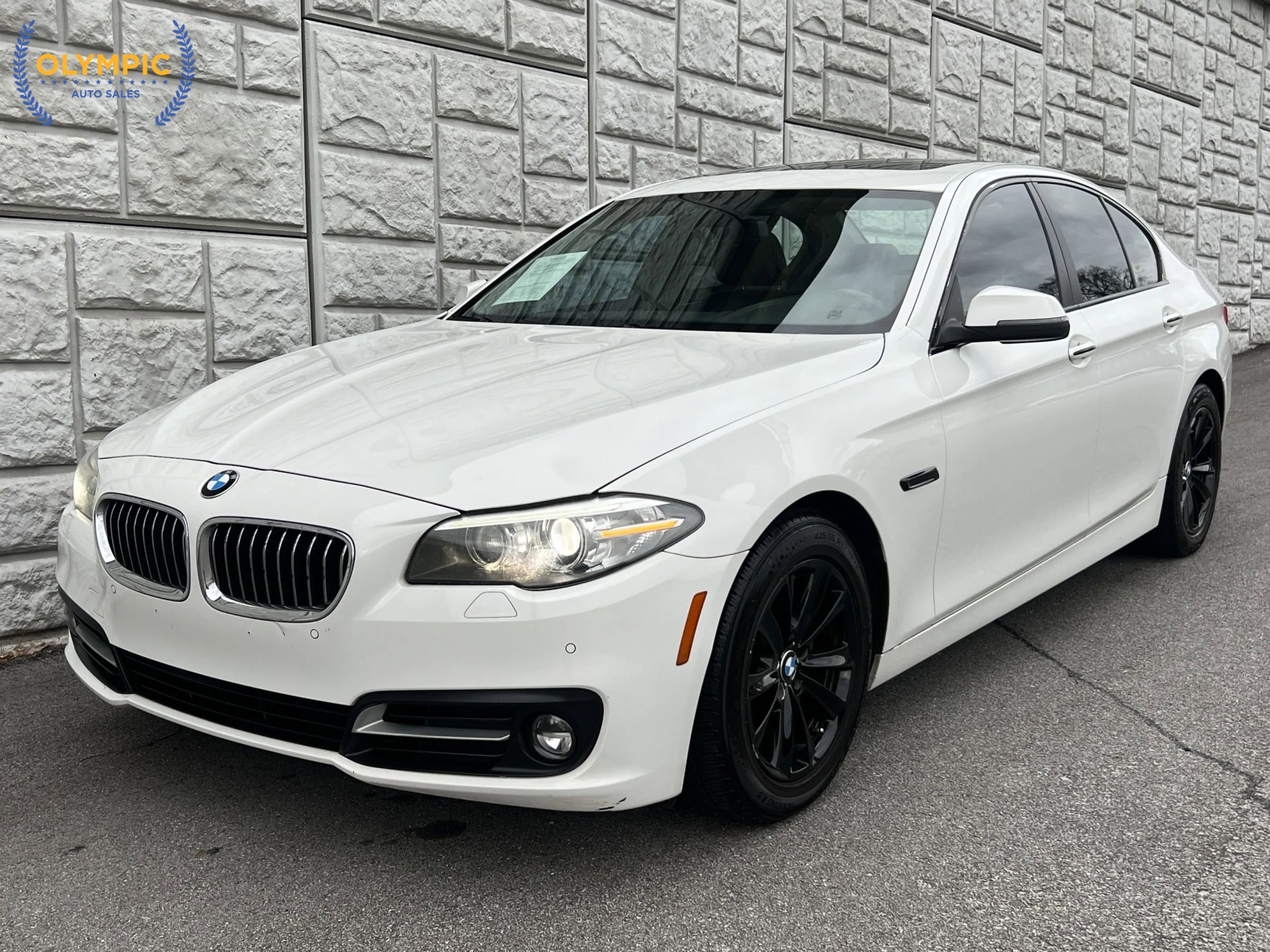 Used 2016 BMW 528i Sedan image 1