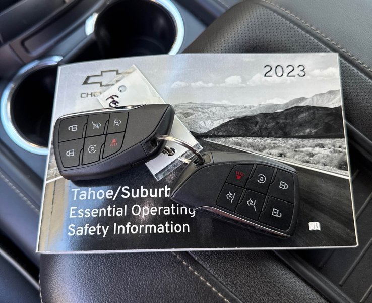 Used 2023 Chevrolet Tahoe Premier image 5