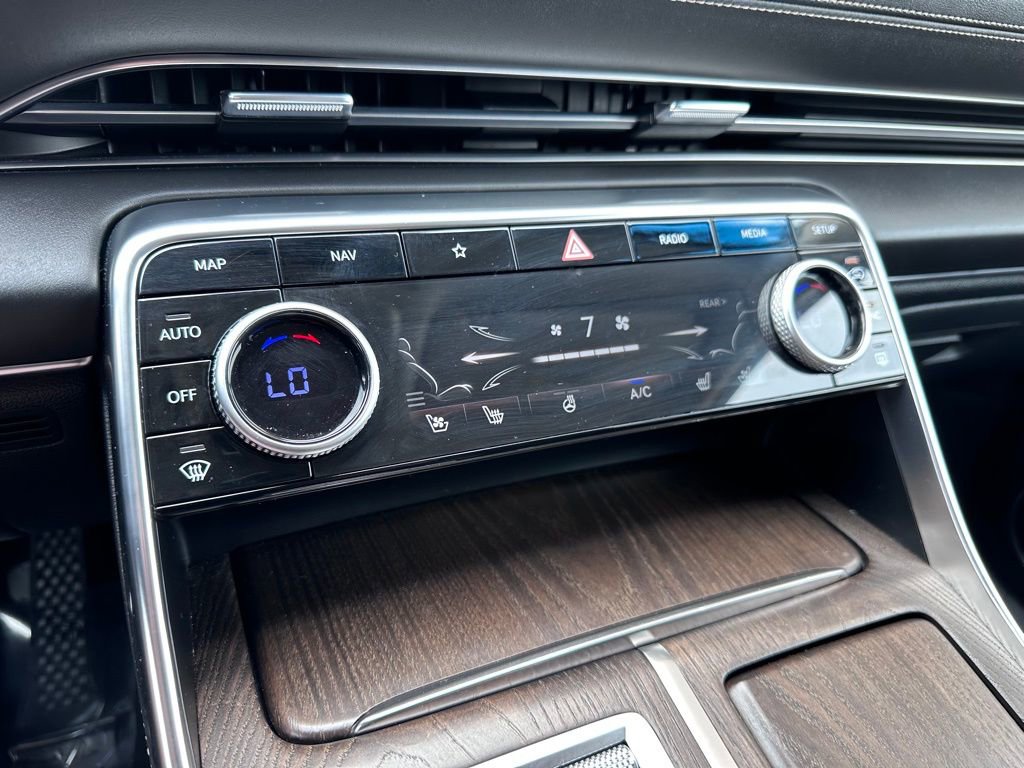 Used 2022 Genesis GV80 2.5T w/ Prestige Package 04 image 20