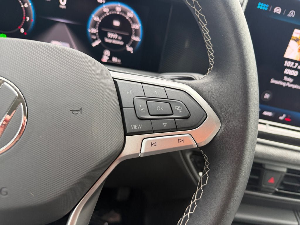 Used 2025 Volkswagen Tiguan S FWD image 16