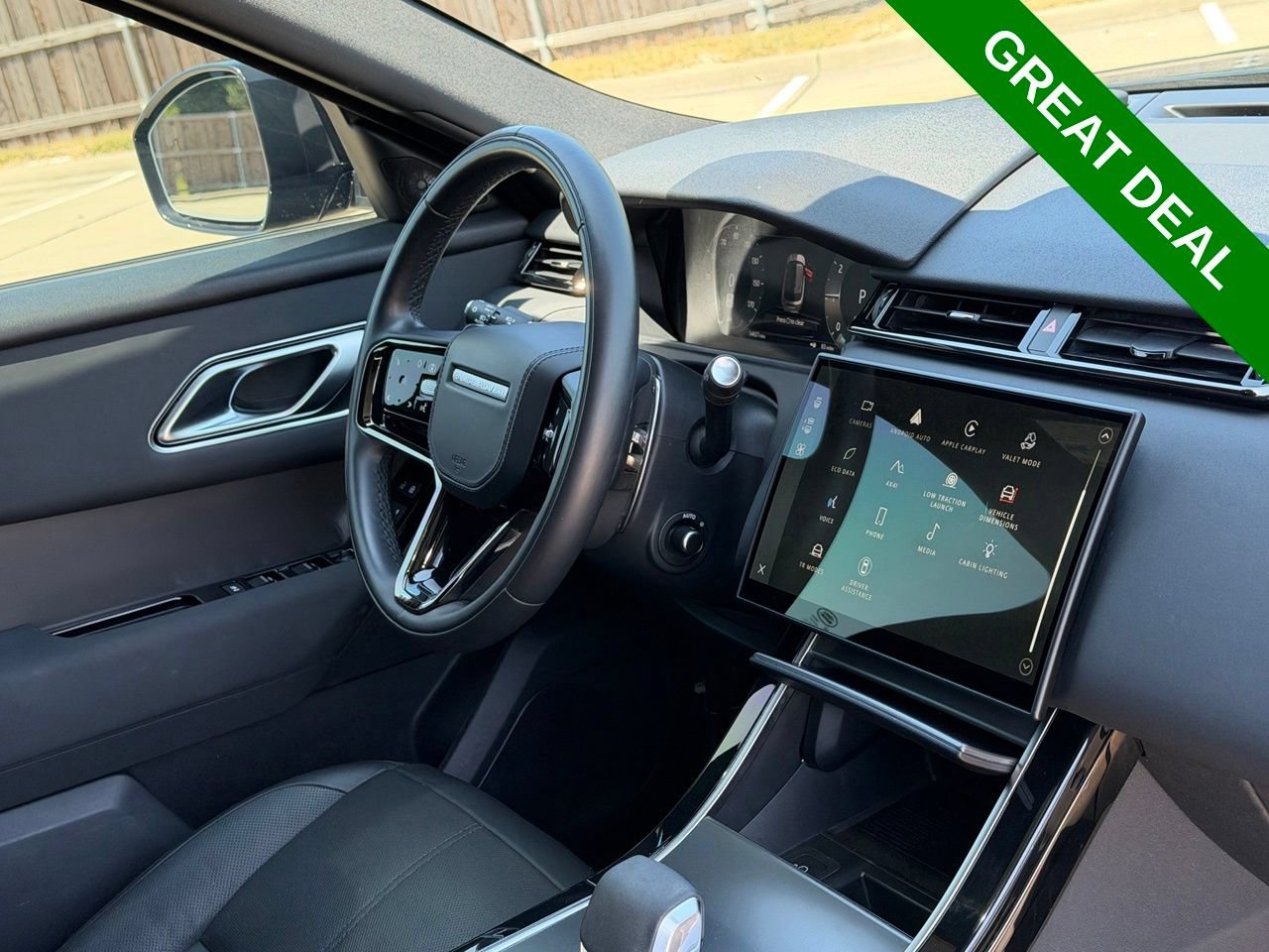 Used 2025 Land Rover Range Rover Velar Dynamic SE AWD/4WD image 41