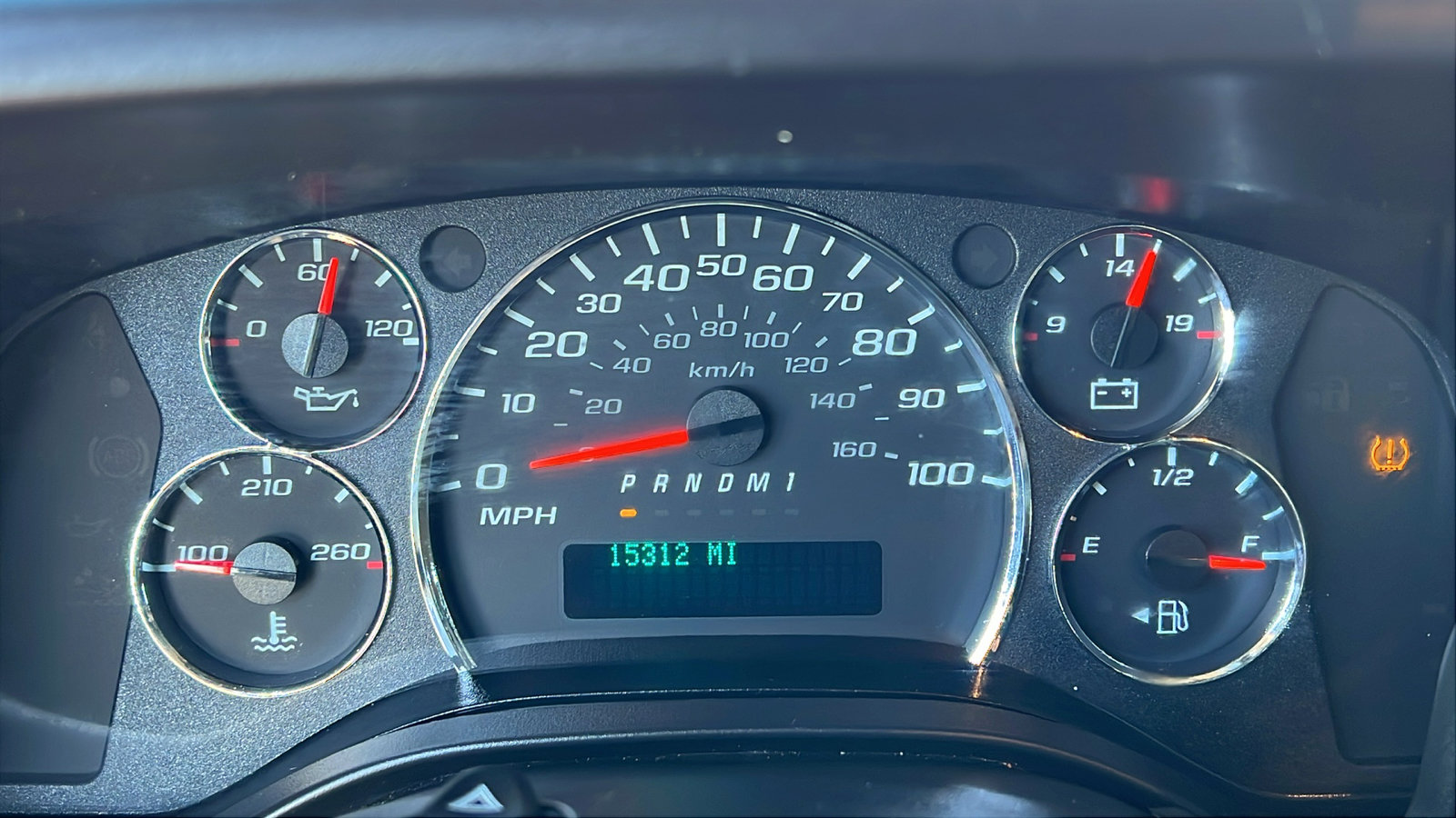 Certified 2023 Chevrolet Express 2500 w/ Driver Convenience Package image 24