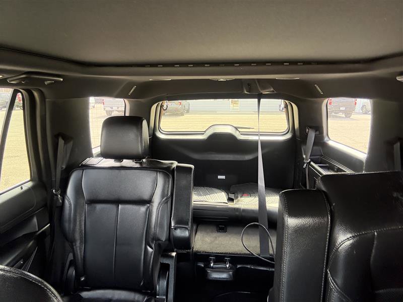 Used 2021 Ford Expedition XLT AWD/4WD image 32