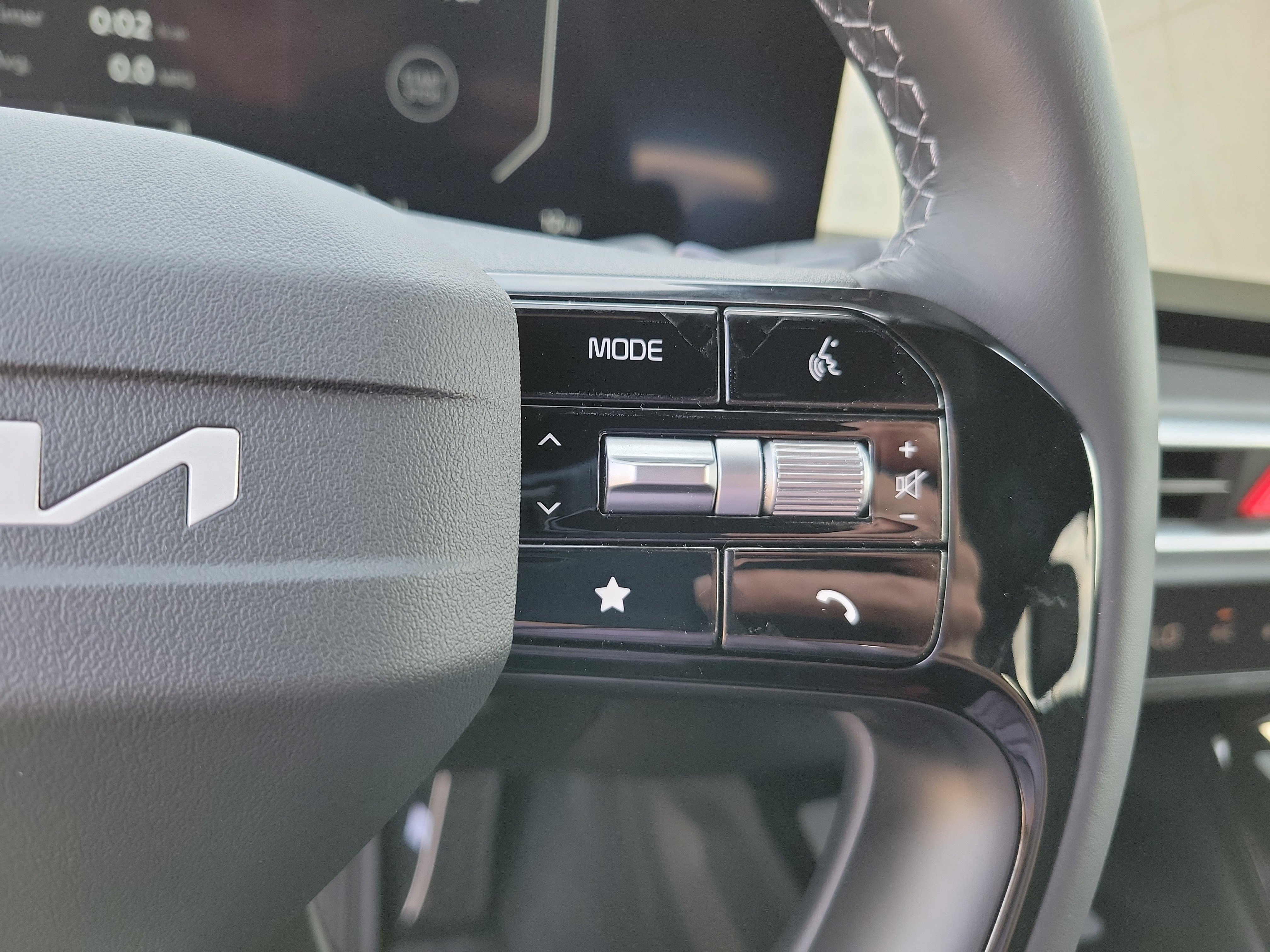 New 2026 Kia Sorento SX Prestige image 17