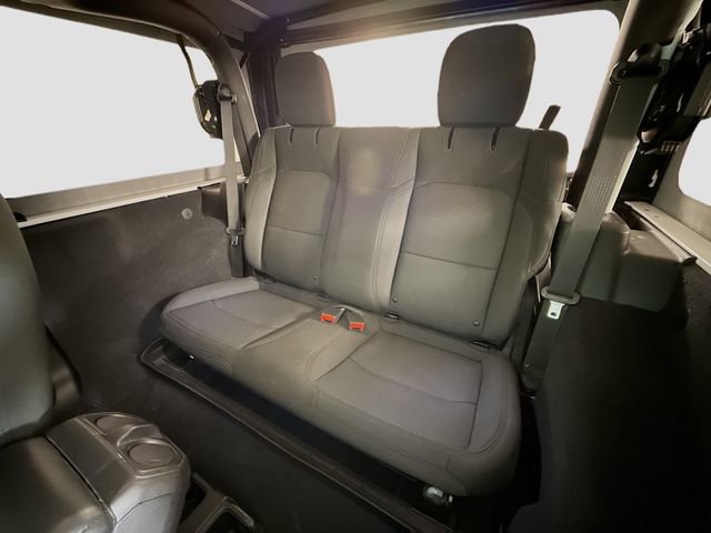 Used 2021 Jeep Wrangler Sport image 22