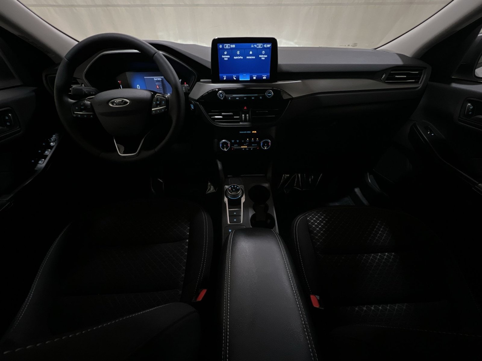Used 2024 Ford Escape Active w/ Cold Weather Package FWD image 31