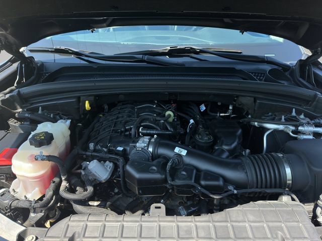 Used 2022 Jeep Grand Cherokee L Limited AWD/4WD image 23