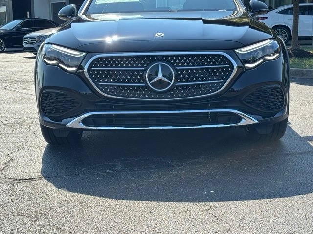 New 2027 Mercedes-Benz E 450 4MATIC All-Terrain Wagon image 2