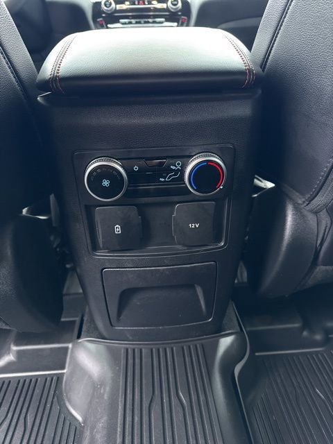 Certified 2024 Ford Explorer ST-Line w/ Class IV Trailer Tow Package AWD/4WD image 15