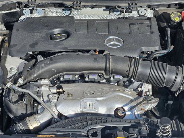 Used 2022 Mercedes-Benz GLA 250 4MATIC image 21