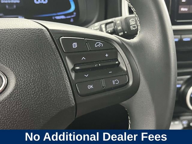 Certified 2023 Hyundai Venue Limited w/ Cargo Package FWD image 28