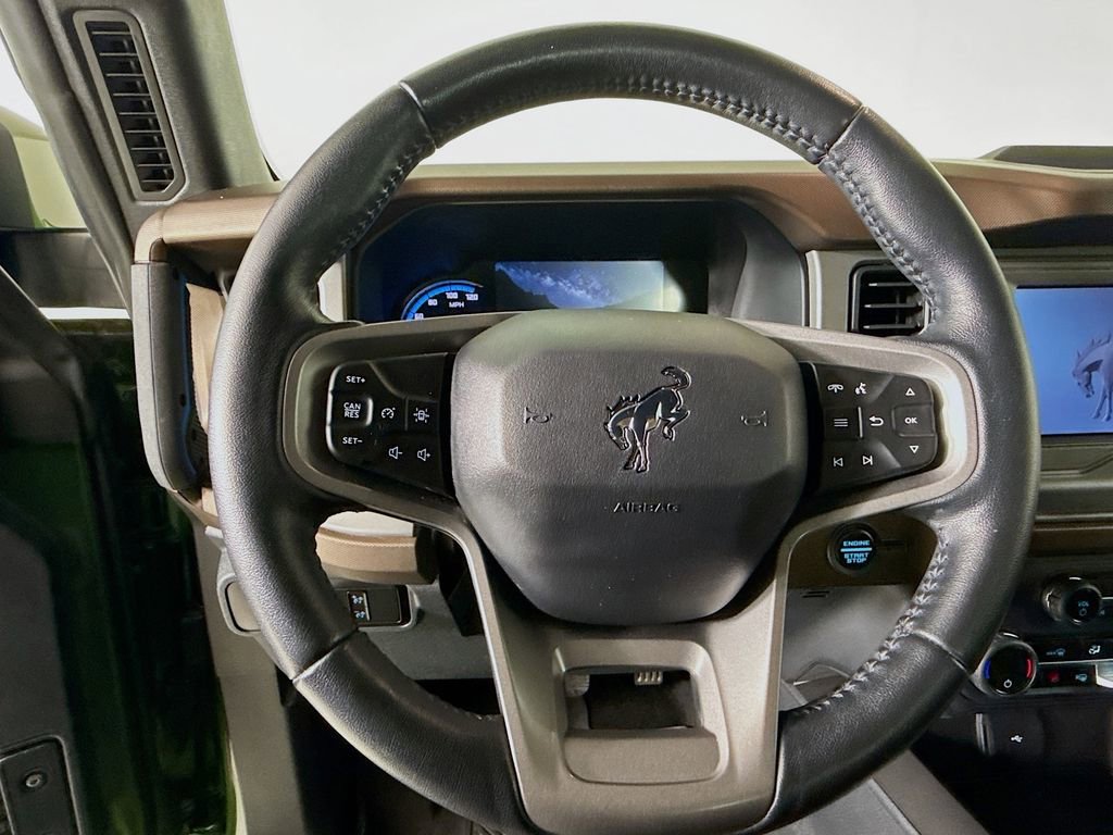 Used 2023 Ford Bronco Outer Banks image 11