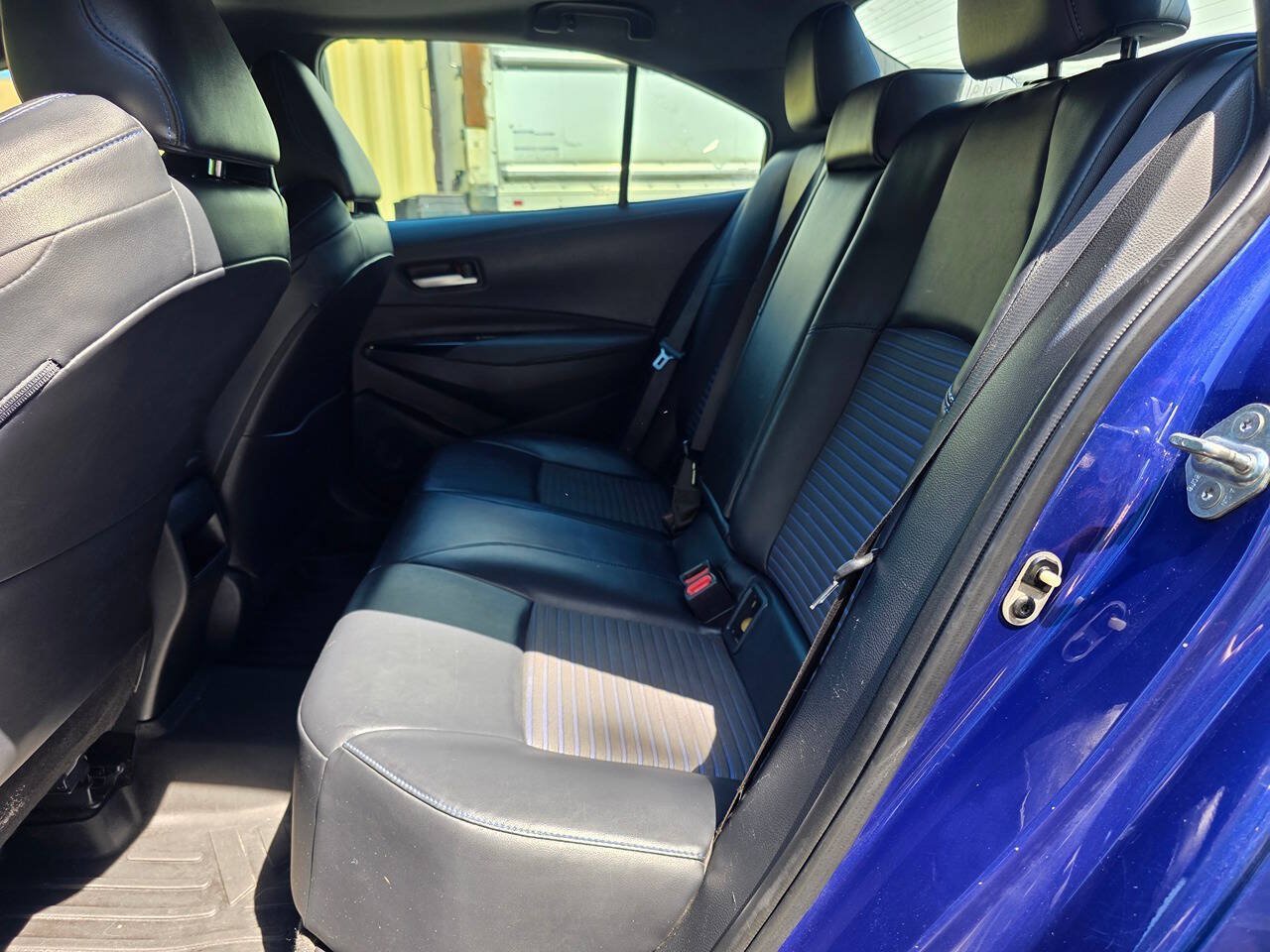 Used 2020 Toyota Corolla XSE FWD image 28