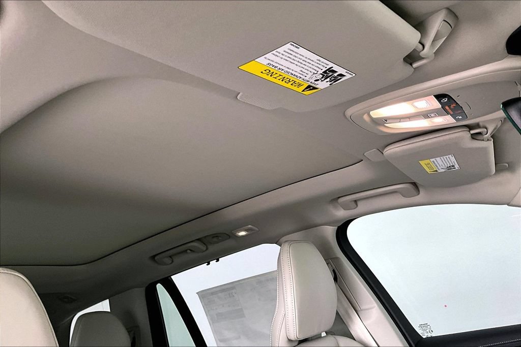 New 2026 Volvo XC90 B6 Ultra w/ Protection Package AWD/4WD image 22