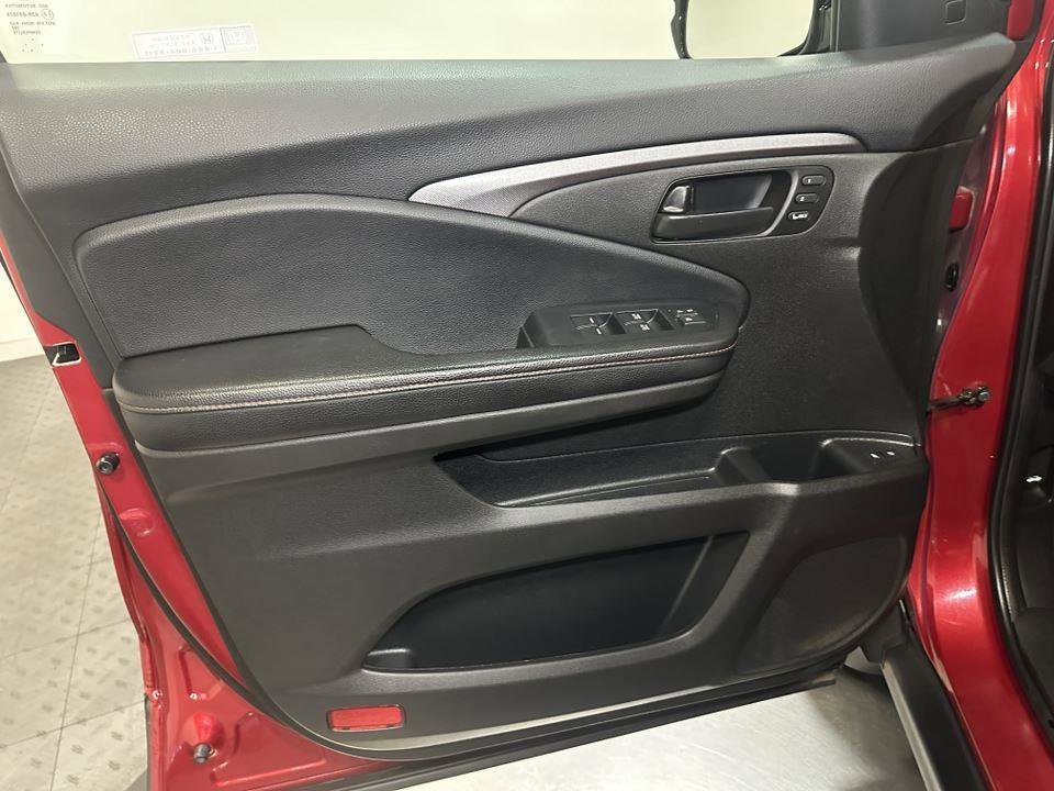 Certified 2022 Honda Passport TrailSport image 20