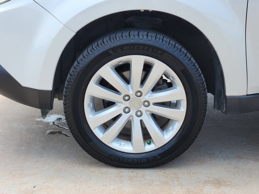 Used 2012 Subaru Forester 2.5X Premium AWD/4WD image 11