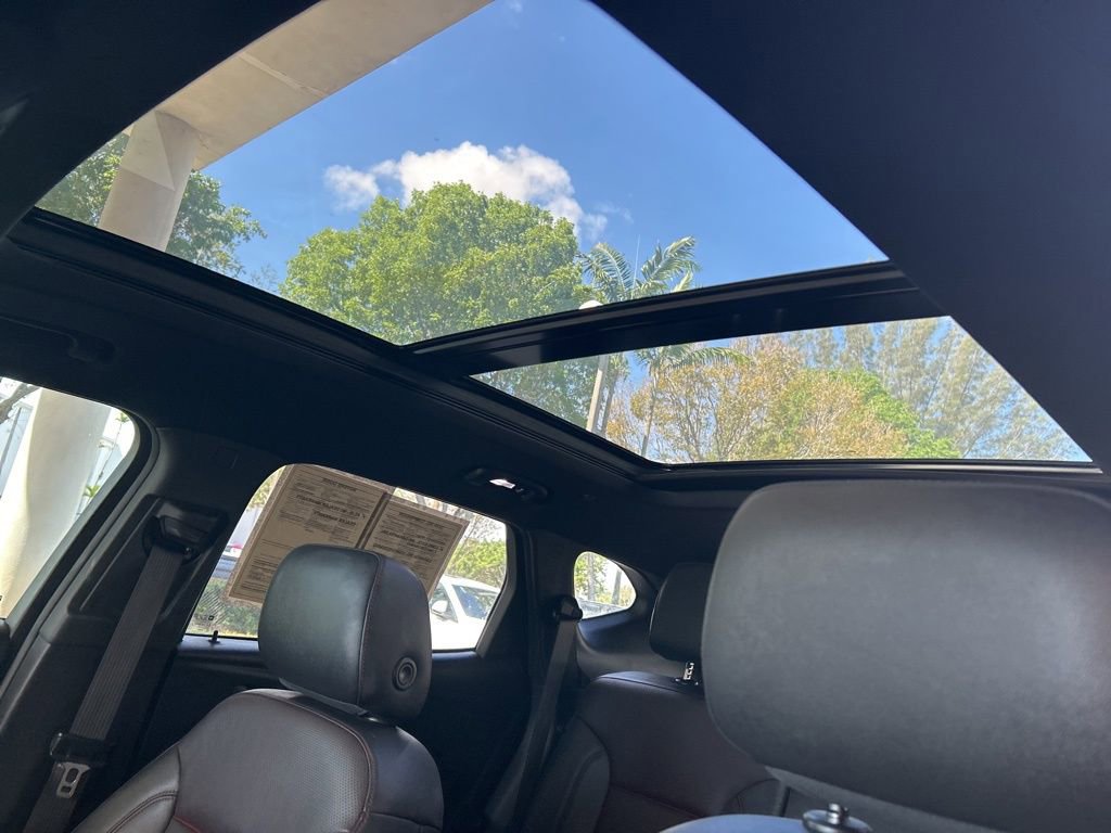 Used 2021 Chevrolet Blazer RS w/ Enhanced Convenience Package image 18