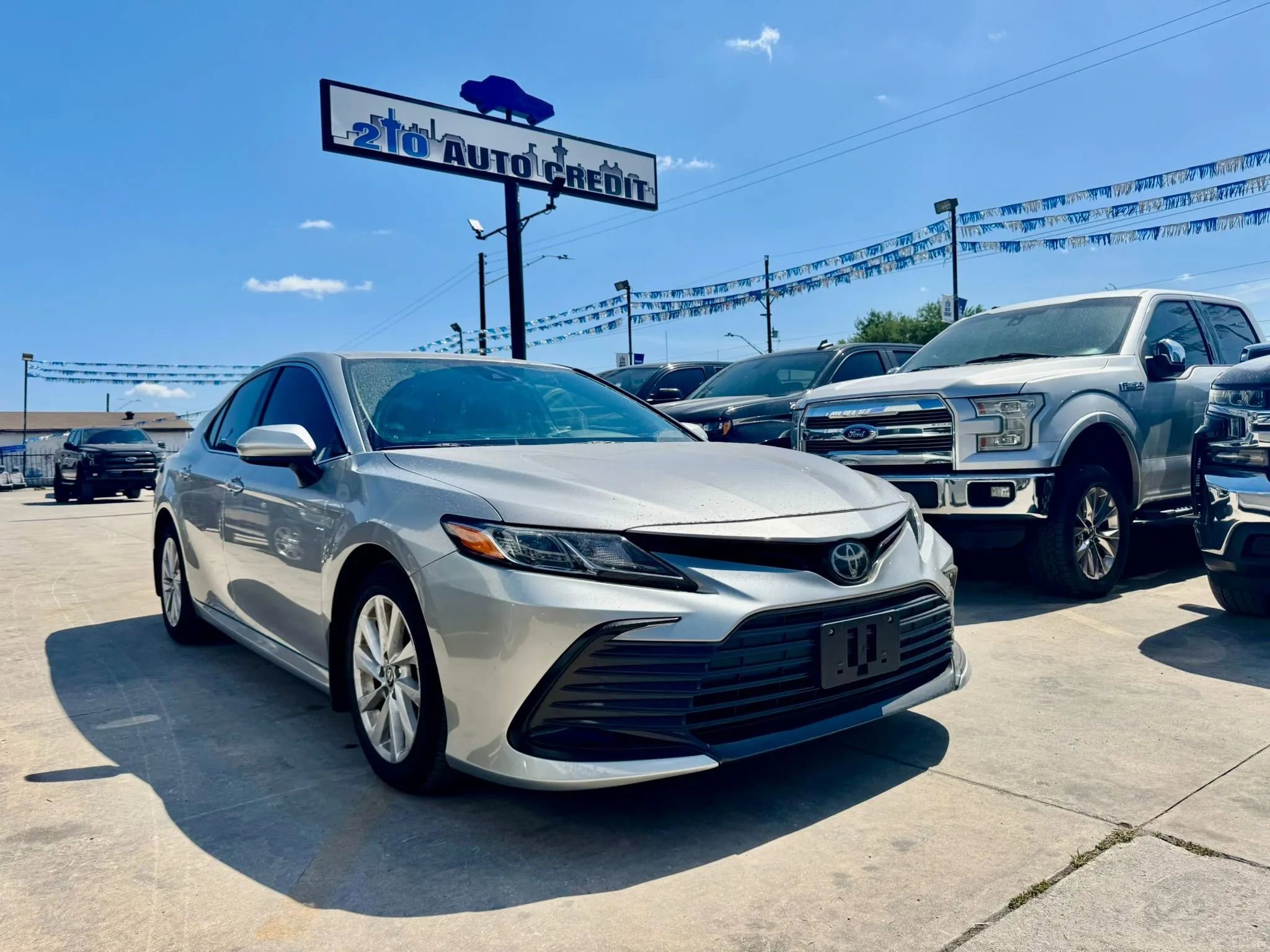Used 2021 Toyota Camry LE w/ Carpet Mat Package (TMS)