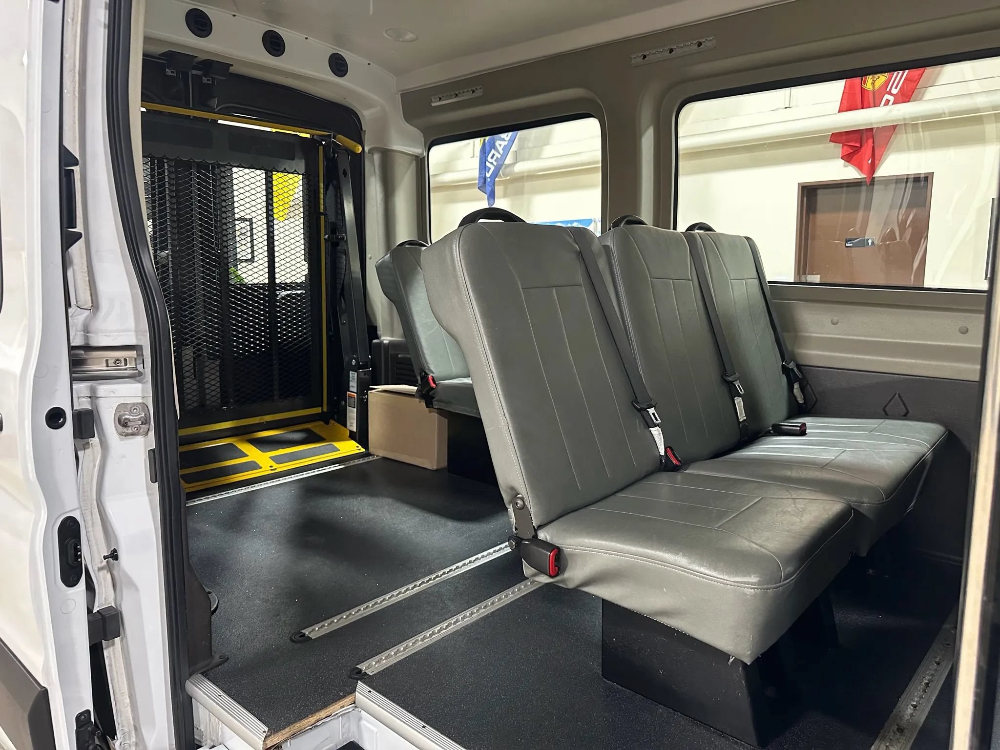 Used 2020 Ford Transit 150 Medium Roof RWD image 26