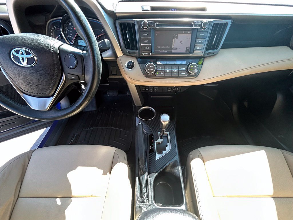 Used 2014 Toyota RAV4 Limited AWD/4WD image 17