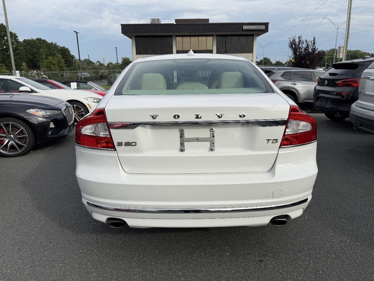 Used 2016 Volvo S80 T5 FWD image 5