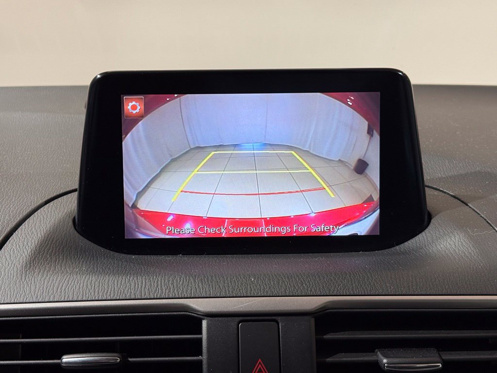 Used 2017 MAZDA MAZDA3 Touring FWD image 25