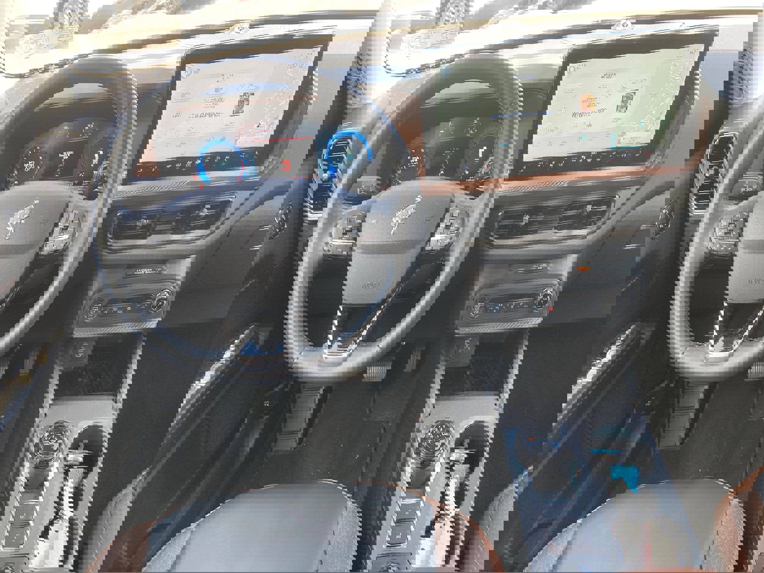 Certified 2025 Ford Bronco Sport Outer Banks w/ Outer Banks Tech Package+ image 10