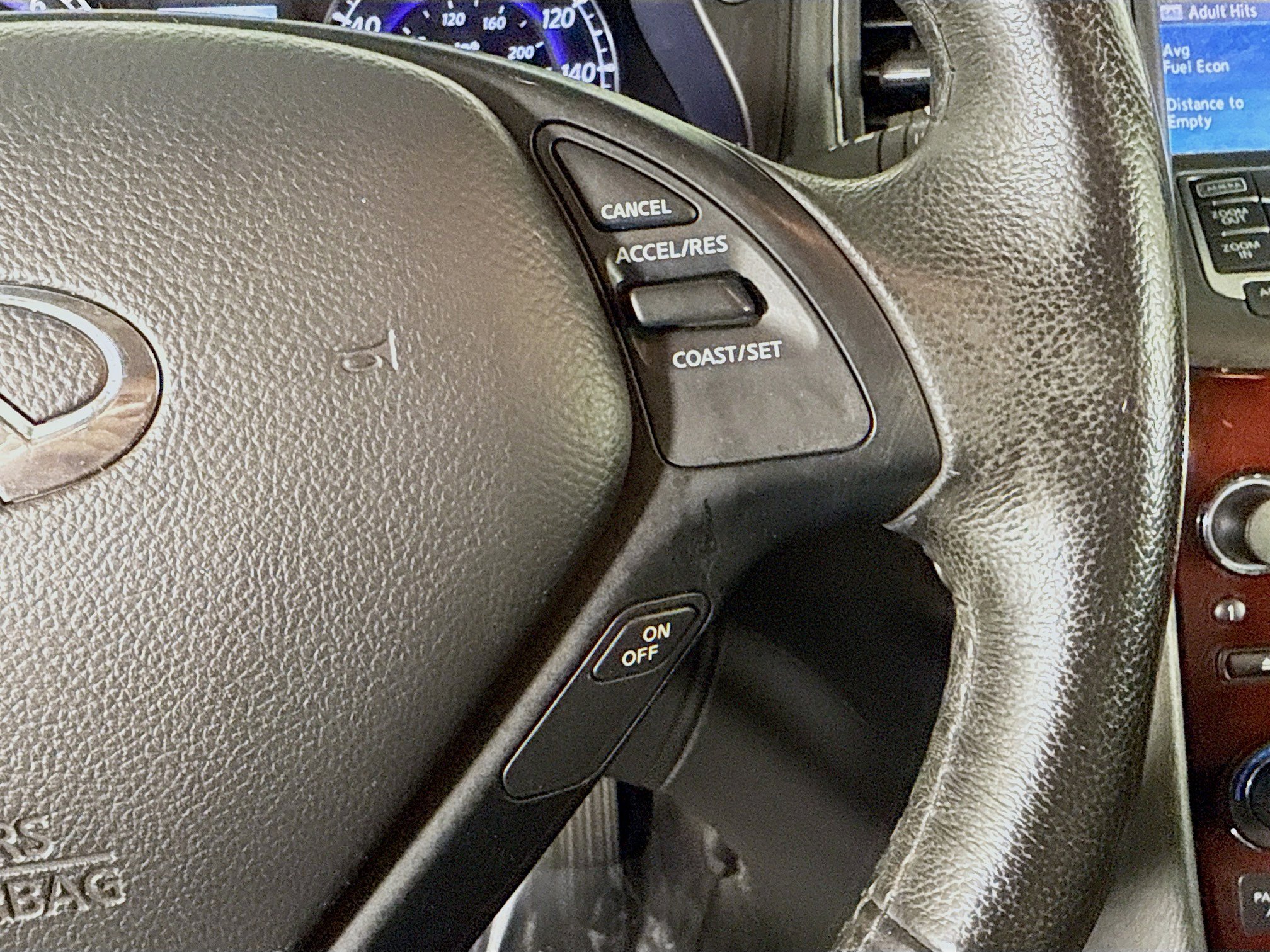 Used 2017 INFINITI QX50 2WD w/ Deluxe Touring Package image 15