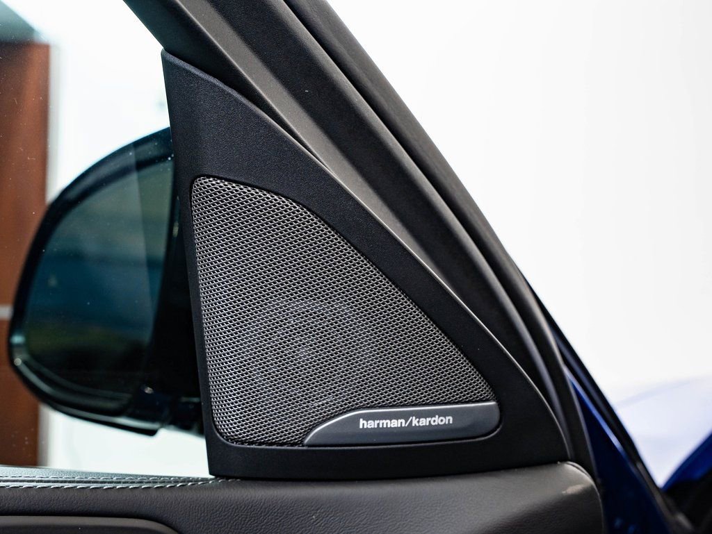 Used 2025 BMW X6 M Competition w/ Executive Package image 26