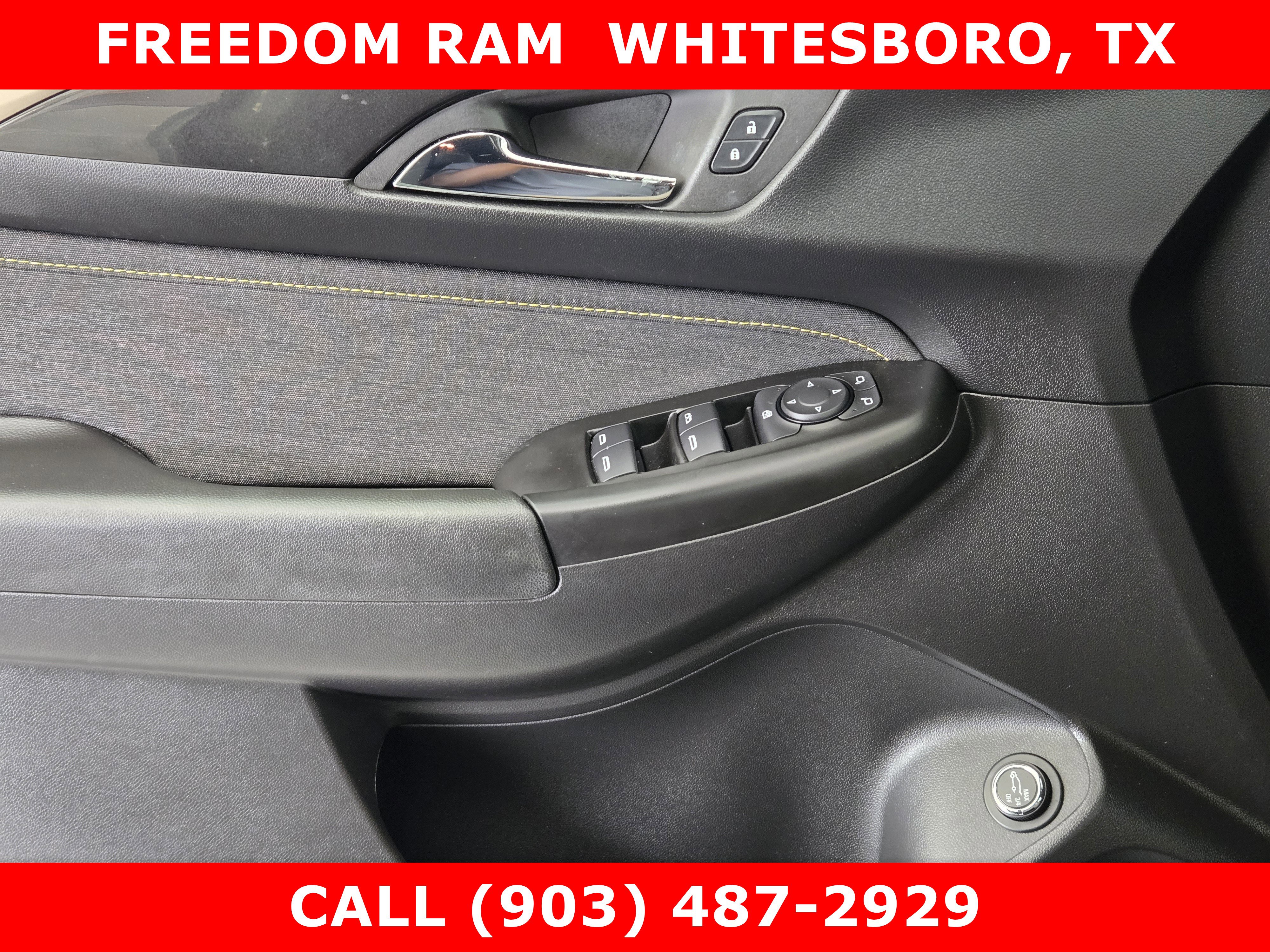 Used 2025 Chevrolet TrailBlazer ACTIV w/ Convenience Package image 17