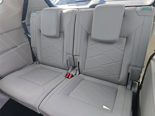 New 2026 Volkswagen Atlas SE FWD image 10