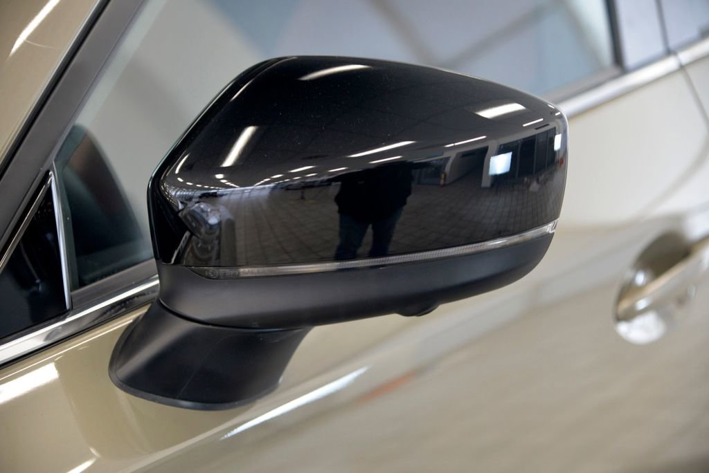 Certified 2025 MAZDA CX-5 Carbon Edition image 12