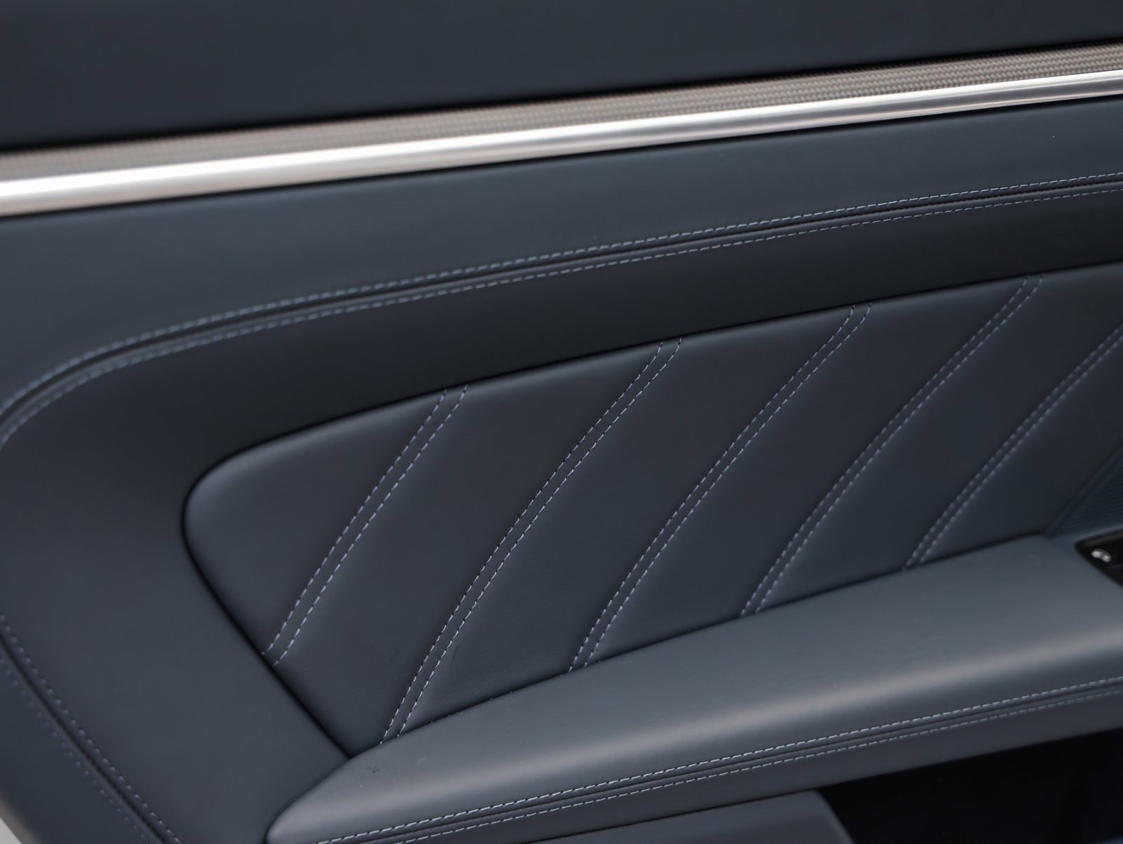 Certified 2025 Porsche 911 Turbo S image 72