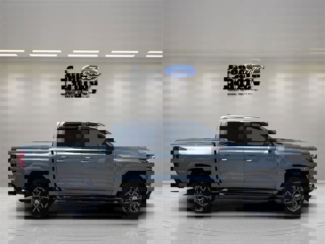 Used 2024 Chevrolet Colorado LT w/ LT Convenience Package II image 11