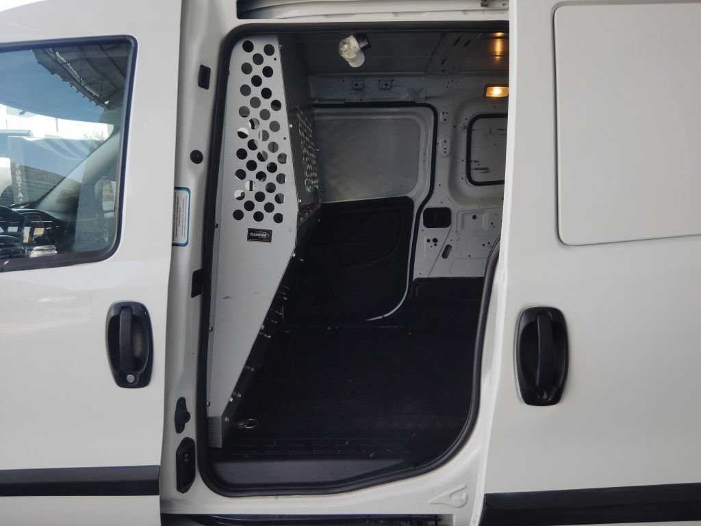 Used 2022 RAM ProMaster City Tradesman FWD image 17