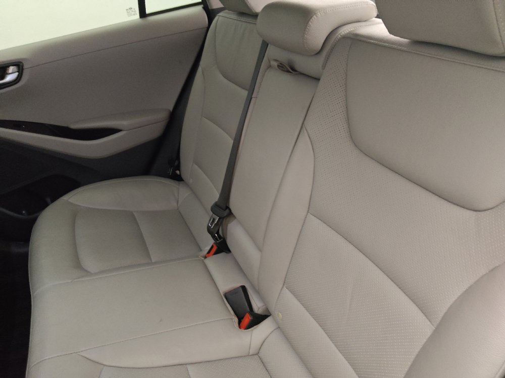 Used 2019 Hyundai Ioniq Limited FWD image 18