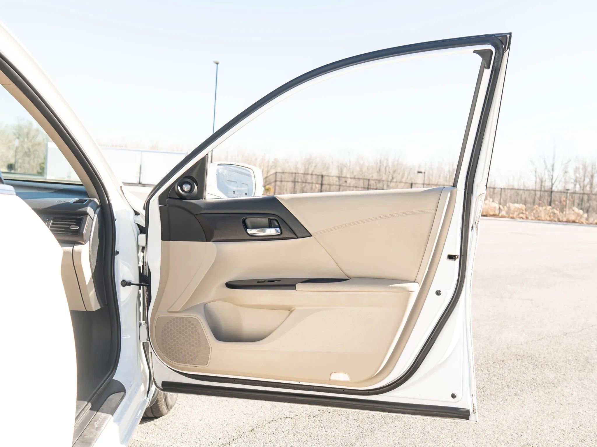 Used 2013 Honda Accord EX-L image 48