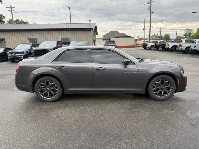 Used 2018 Chrysler 300 S AWD/4WD image 6