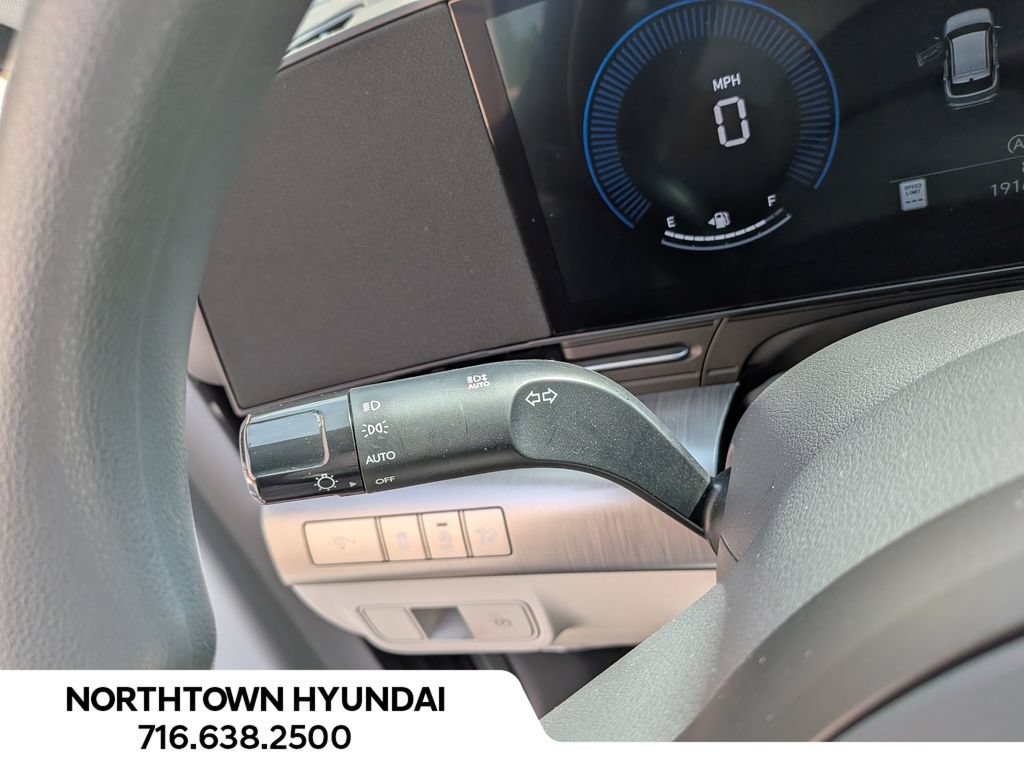 Certified 2024 Hyundai Kona SE AWD/4WD image 25