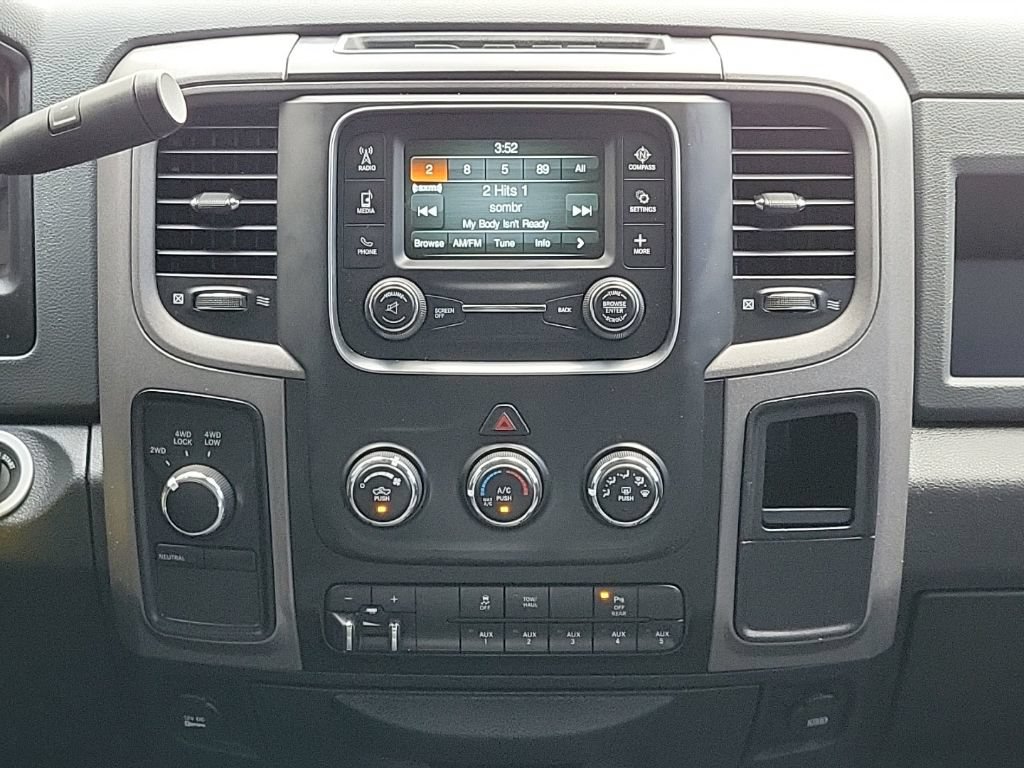 Used 2017 RAM 2500 Tradesman w/ Chrome Appearance Group AWD/4WD image 22