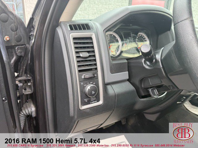 Used 2016 RAM 1500 Express w/ Black Ram 1500 Express Group AWD/4WD image 34