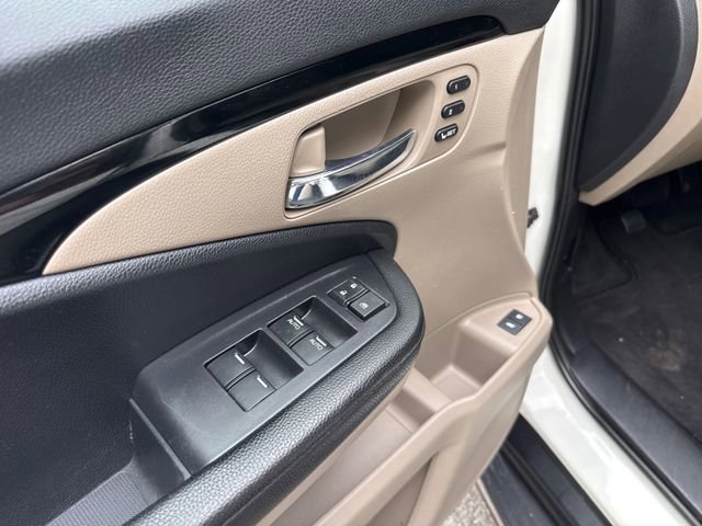 Used 2018 Honda Pilot Touring image 25