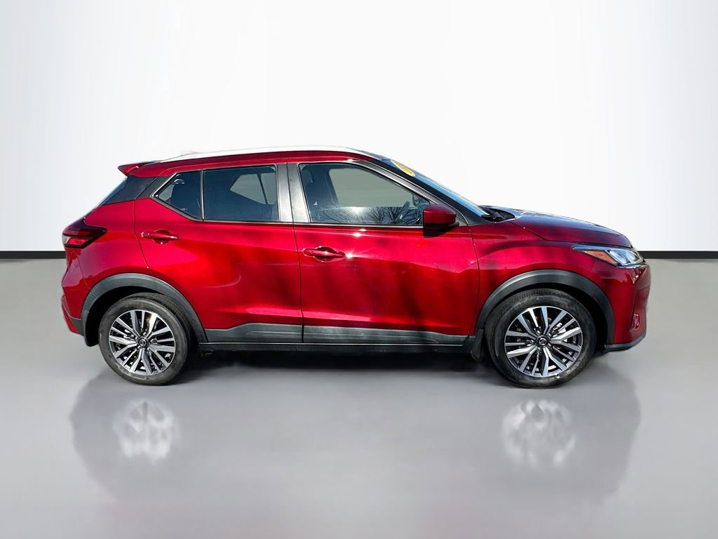 Used 2021 Nissan Kicks SV w/ Interior Electronics Package image 8
