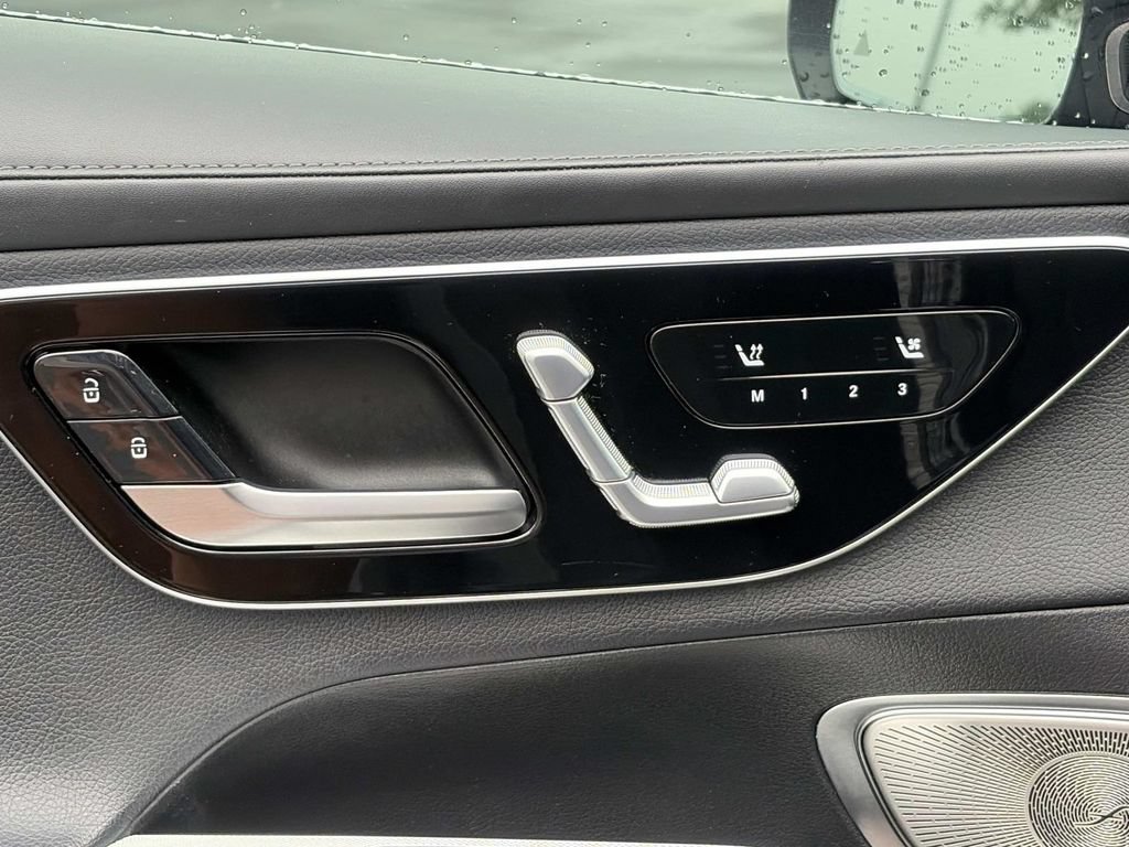 Used 2023 Mercedes-Benz GLC 300 4MATIC image 20