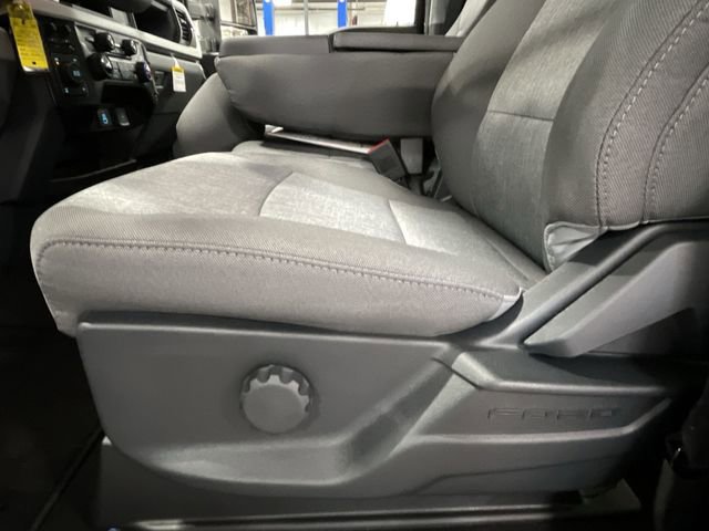 New 2026 Ford F250 XL w/ STX Appearance Package AWD/4WD image 18