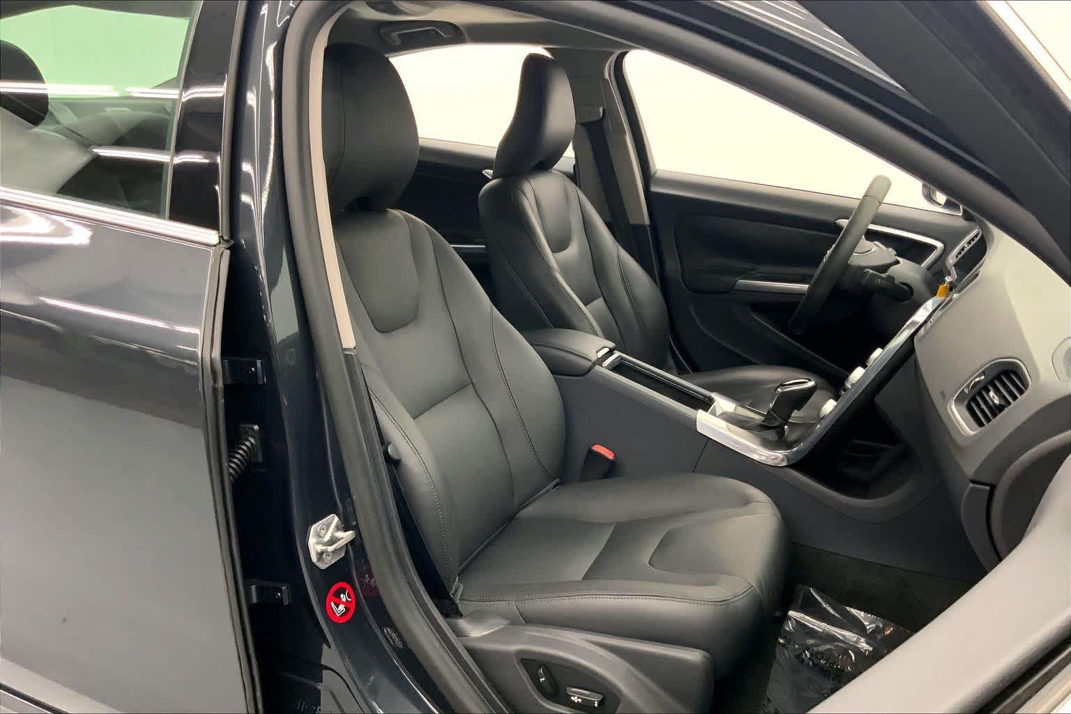 Used 2015 Volvo S60 T5 Premier FWD image 11