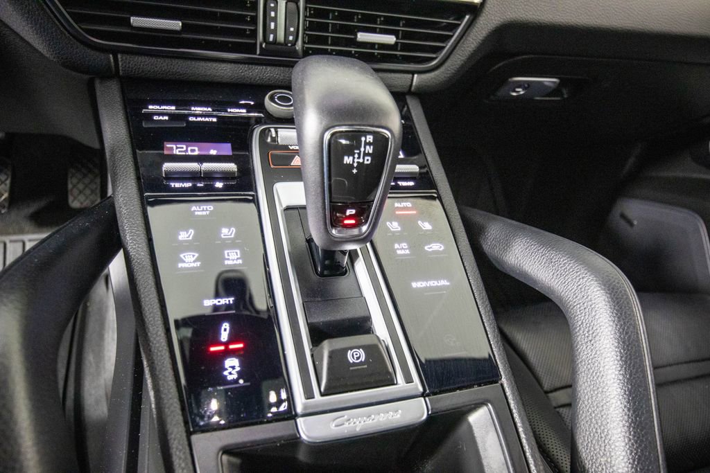 Used 2023 Porsche Cayenne image 25