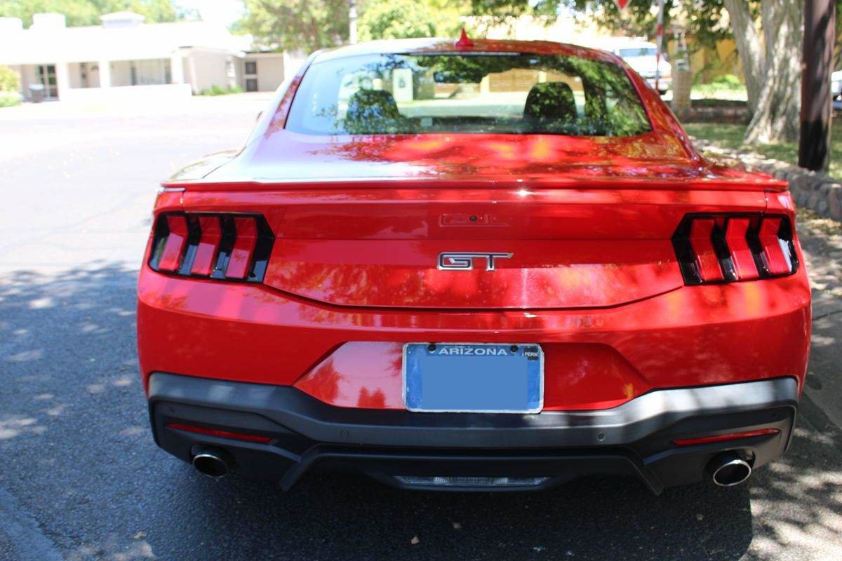 Used 2024 Ford Mustang GT RWD image 5